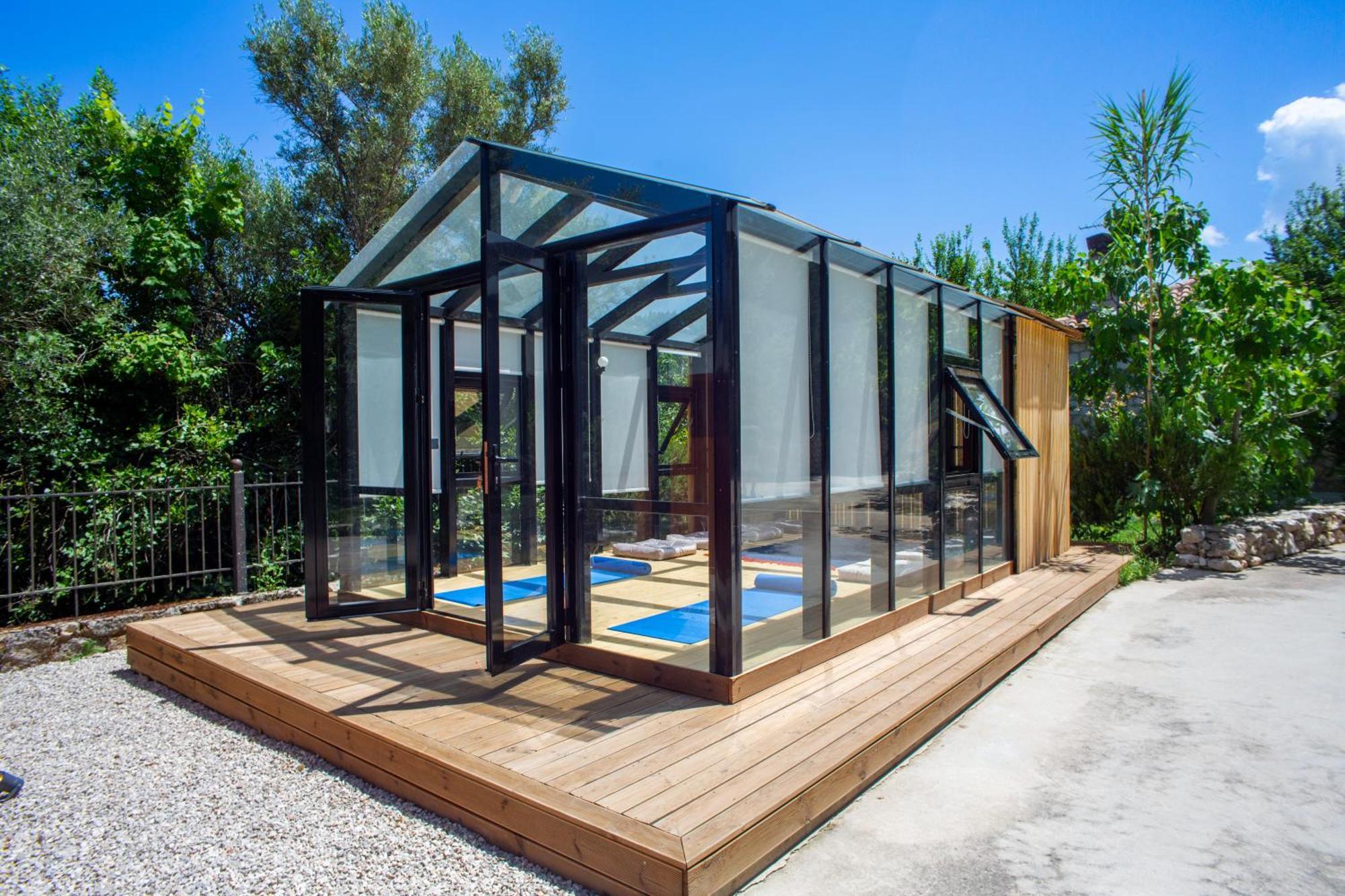 Apanema Mindfulness Resort Lefkada Asprogerakata ภายนอก รูปภาพ